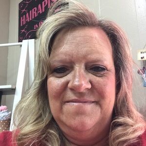 Meet your Posher, Traci